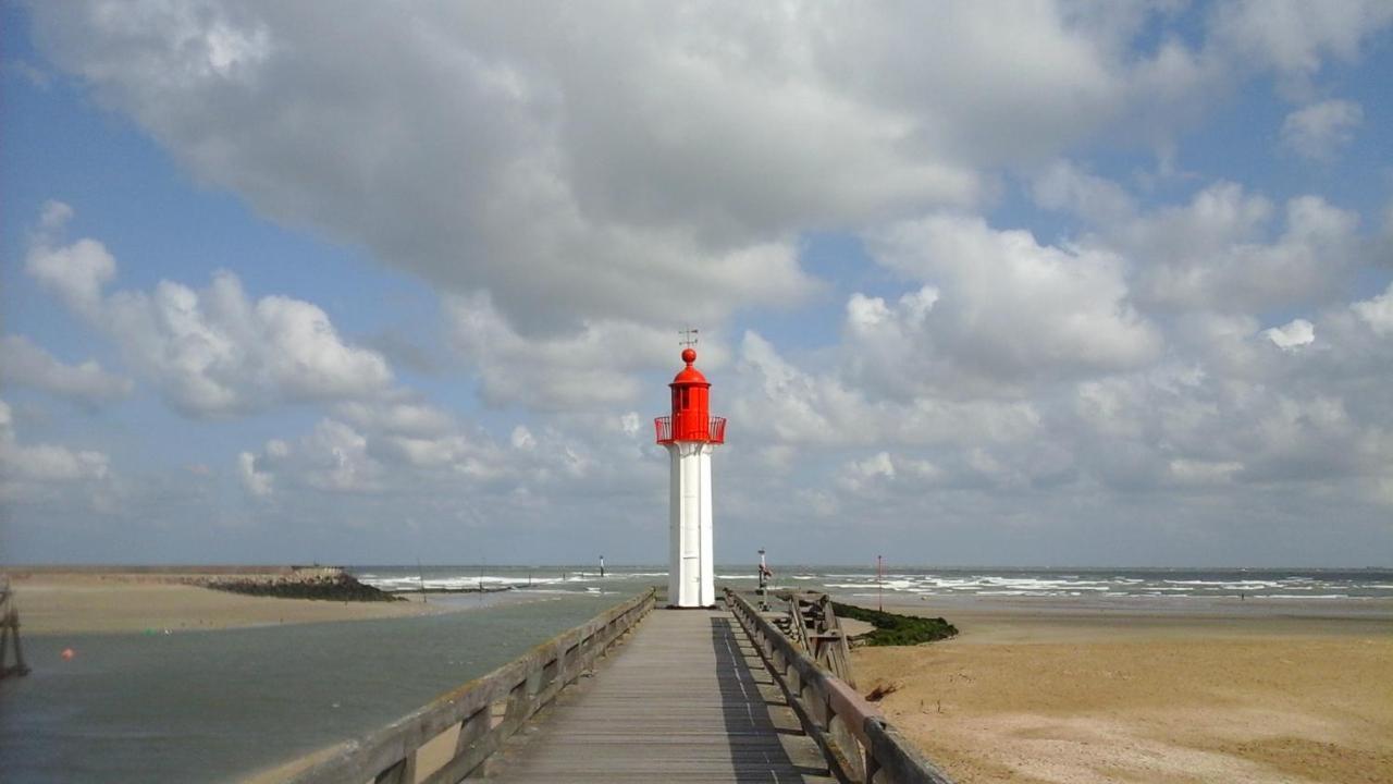 Trouville Centre 2 Pieces Balcon Sur Plage A 30 Metresアパートメント エクステリア 写真